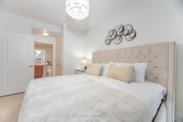 Additional image 28 of 21 Grand Magazine St Unit 306