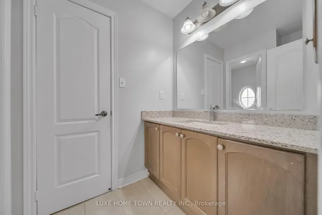 Additional image 33 of 26 Bluffwood Cres Cres