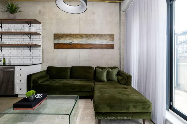 Additional image 9 of 369 Sorauren Ave Unit 402