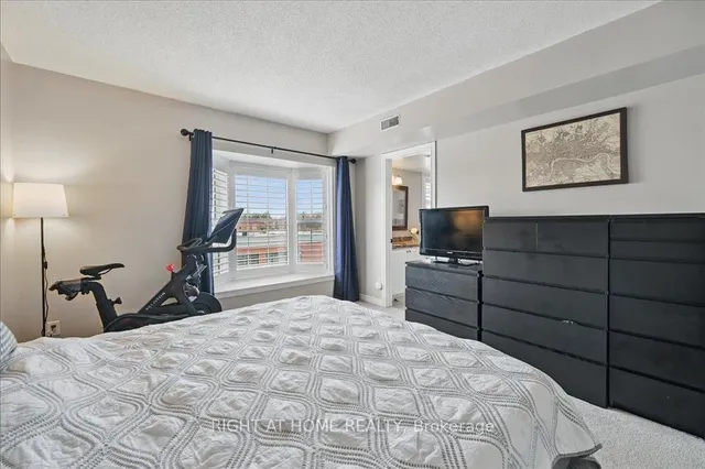 Additional image 12 of 4003 Kilmer Dr Unit 402