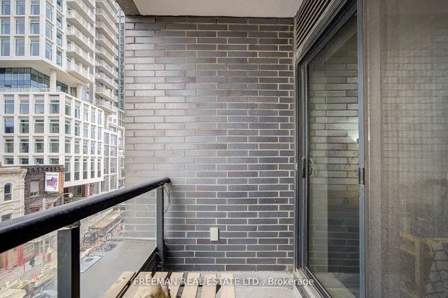 Additional image 17 of 783 Bathurst St Unit 417