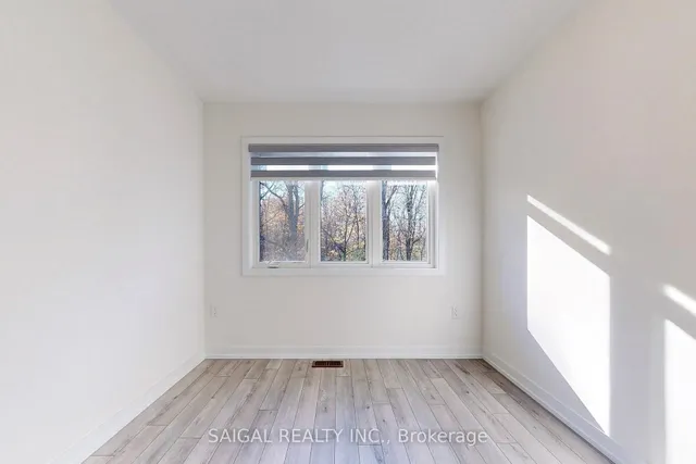 Additional image 31 of 1432 Rose Way