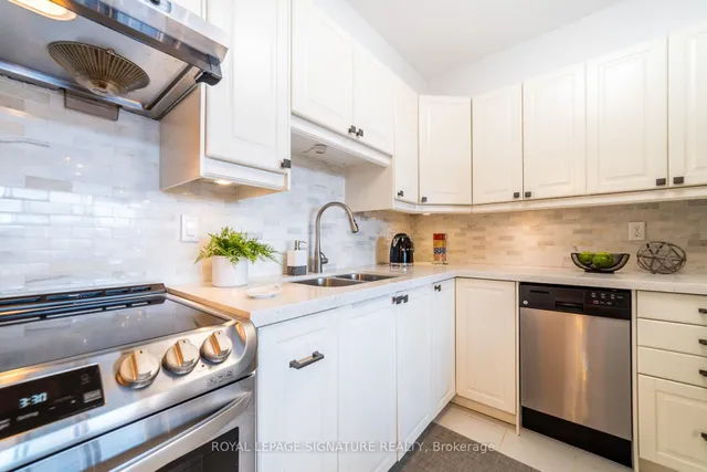 Additional image 8 of 10 Fashion Roseway Way Unit 406