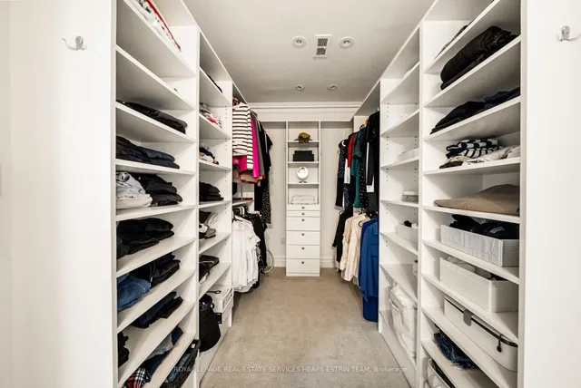 Additional image 22 of 19 Whitney Ave