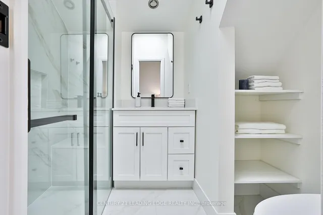 Additional image 31 of 29 Dingwall Ave