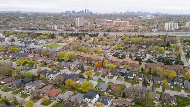 Additional image 42 of 89 Charleswood Dr