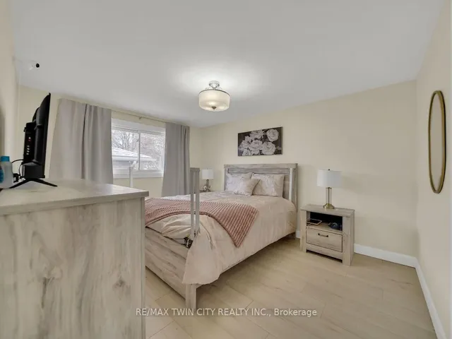 Additional image 18 of 75 Bettley Cres