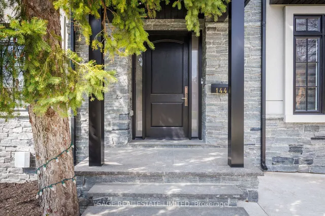 Additional image 4 of 144 Martin Grove Rd