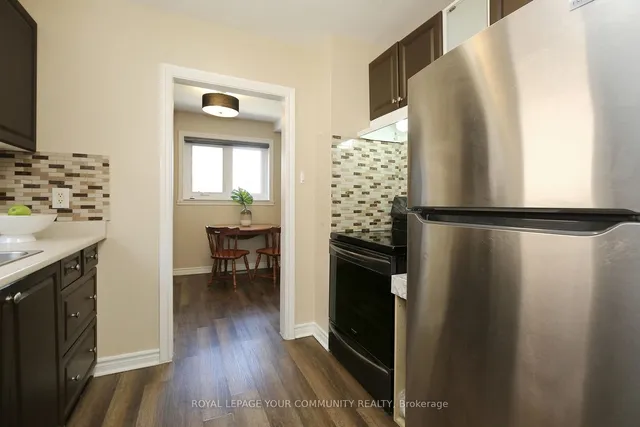 Additional image 7 of 23 Town House Cres