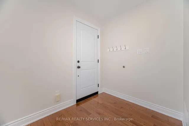 Additional image 8 of 2 Ferndale Cres