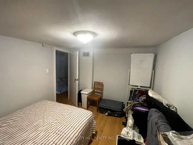 Additional image 17 of 71 Russett Ave