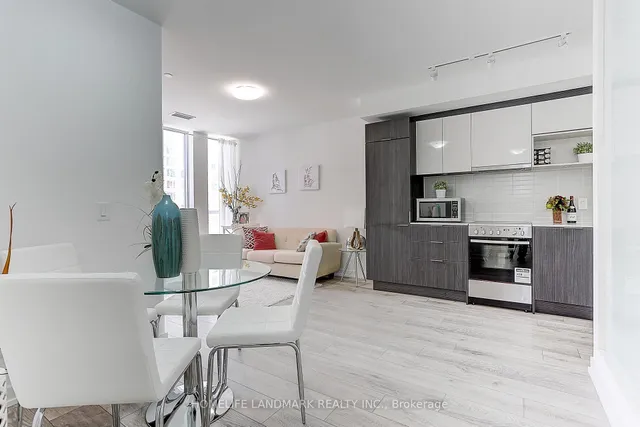 Additional image 15 of 159 Wellesley St Unit 401