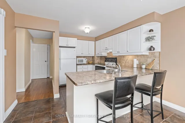 Additional image 10 of 98 Mikado Cres