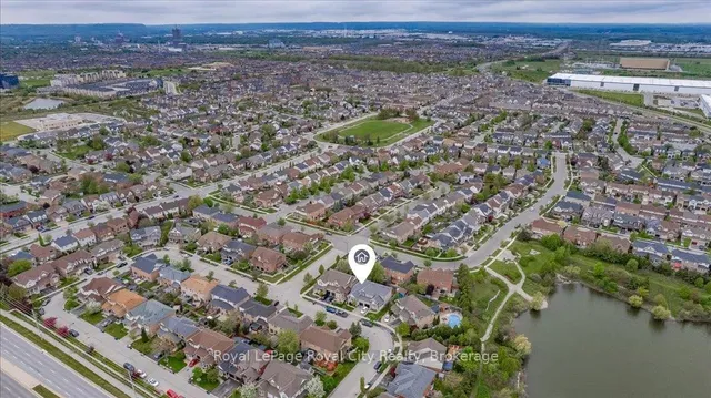 Additional image 9 of 1617 Gowling Terr