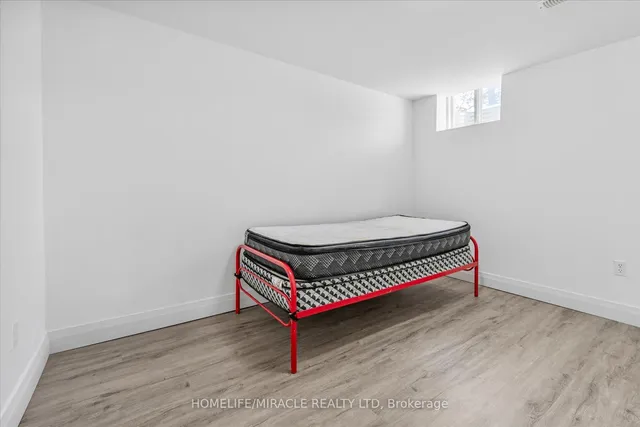 Additional image 26 of 77 Juniper Cres