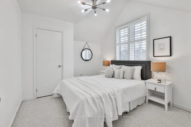 Additional image 23 of 958 Irish Moss Rd