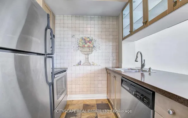 Additional image 15 of 70 Alexander St Unit 802