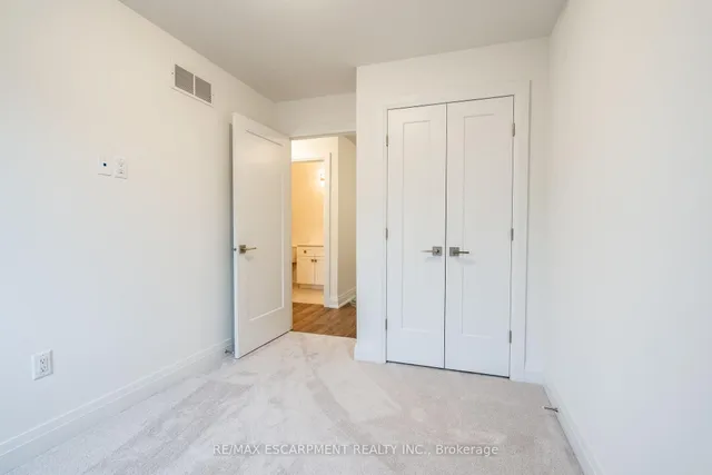 Additional image 26 of 18 Clear Valley Lane