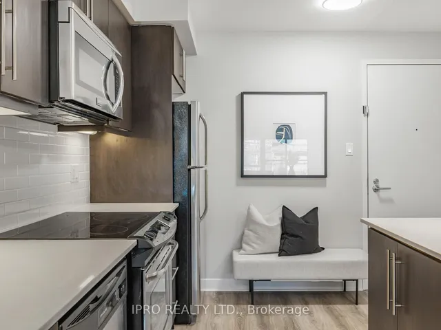 Additional image 17 of 1169 Queen St Unit 206