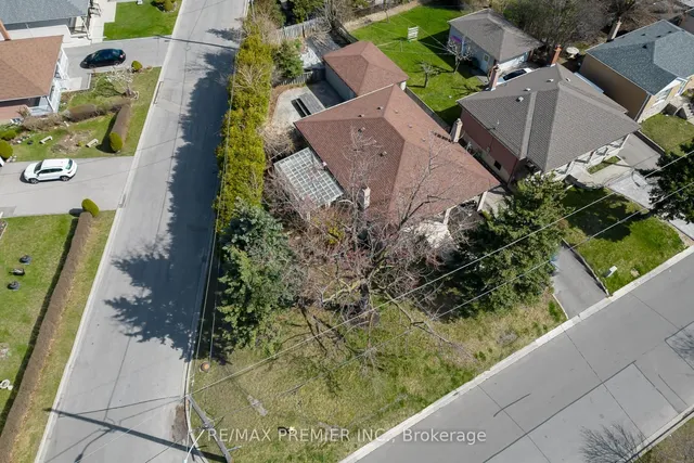 Additional image 31 of 36 William Cragg Dr