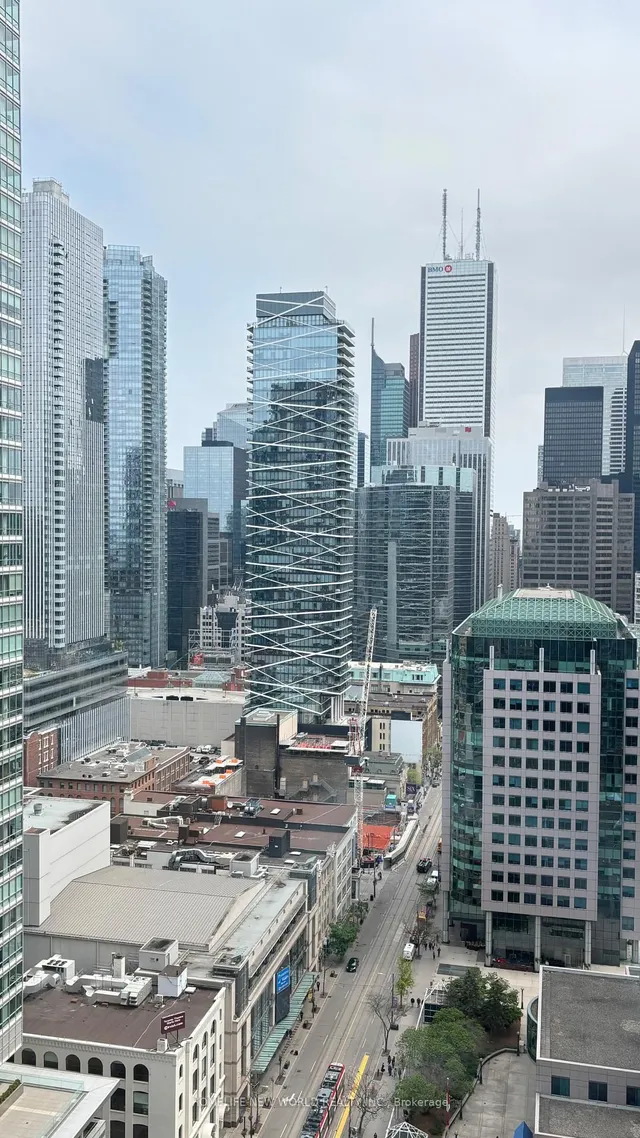 Additional image 13 of 327 King St Unit 2701