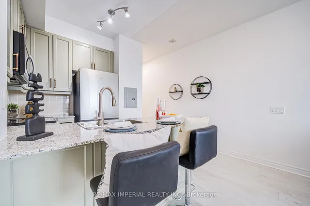 Additional image 16 of 60 Byng Ave Unit 1209