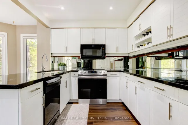 Additional image 8 of 25 Brookbank Crt