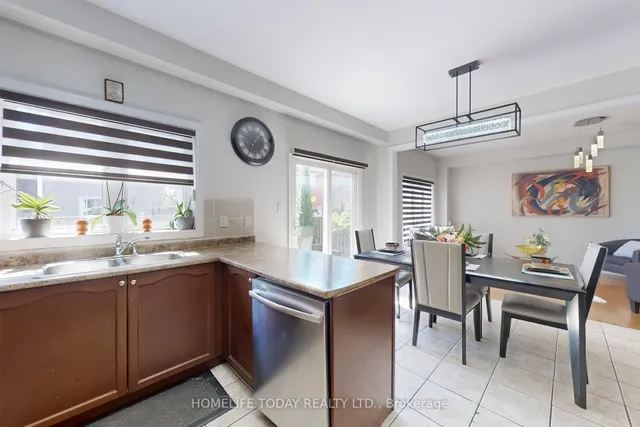 Additional image 20 of 40 Oblate Cres