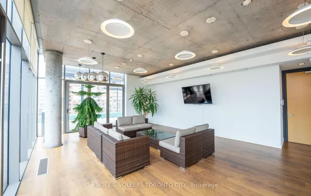 Additional image 37 of 70 Distillery Lane Unit 2105