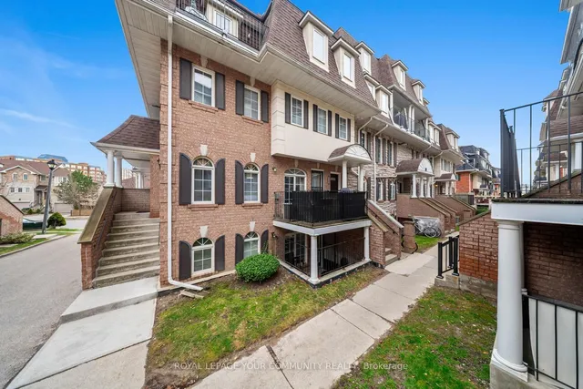 58 Sidney Belsey Cres Unit 202