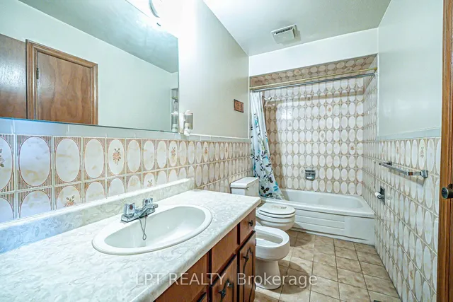 Additional image 30 of 71 Arthur Griffith Dr