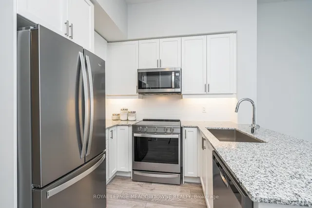 Additional image 4 of 1050 Main St Unit 617