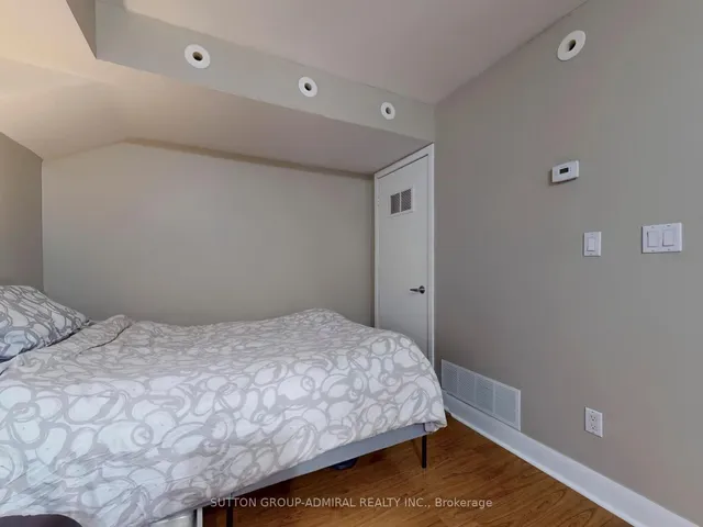 Additional image 9 of 415 Jarvis St Unit 152