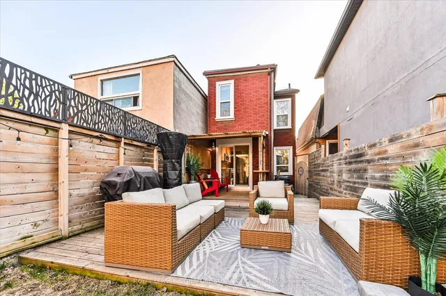 Additional image 26 of 1265 Woodbine Ave