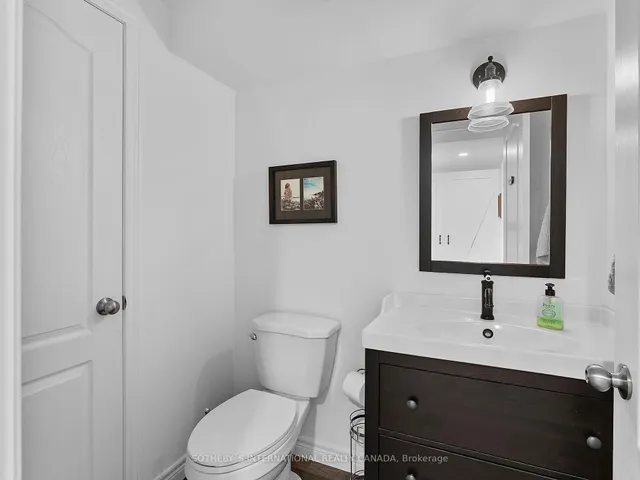 Additional image 38 of 93 Forest Valley Cres