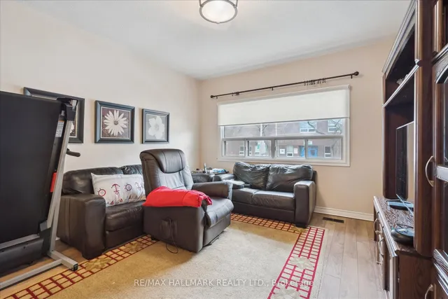 Additional image 6 of 169 Carlaw Ave