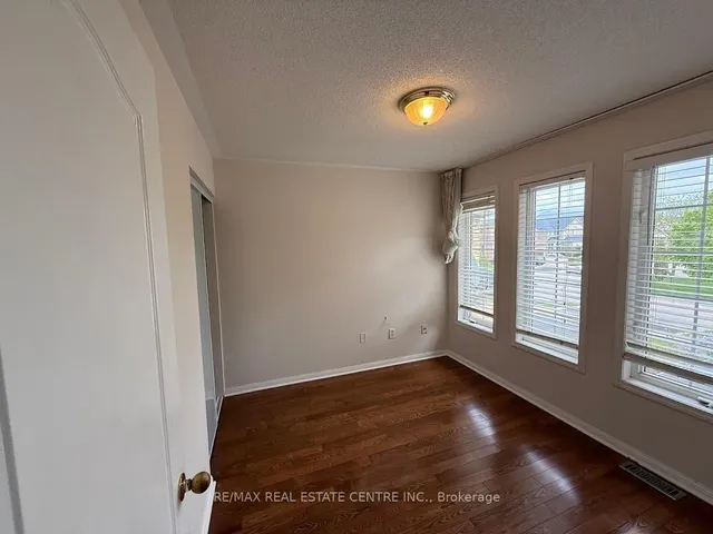 Additional image 26 of 5989 Sidmouth St