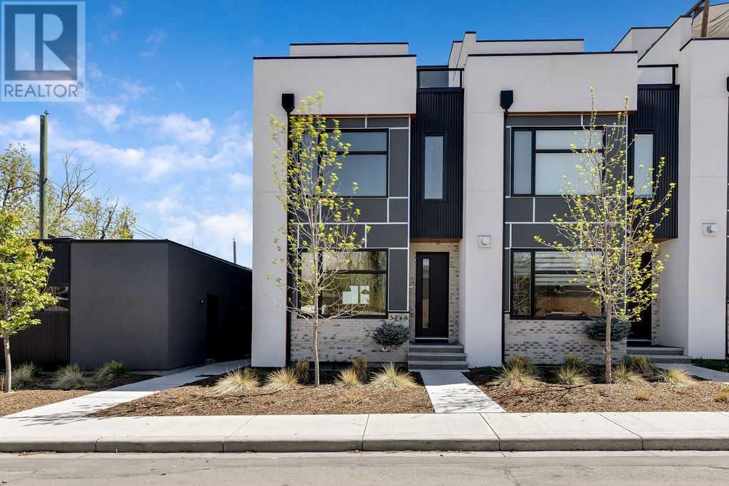 3248 18 Street SW|Calgary, Alberta T2T4T9