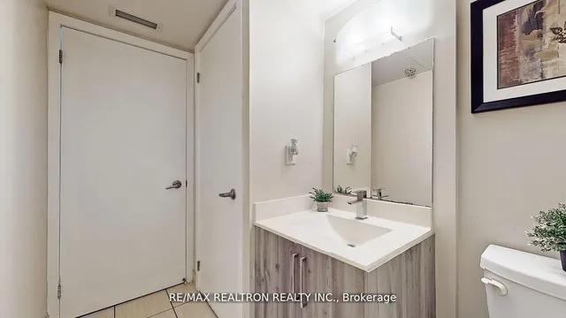 Additional image 17 of 20 Joe Shuster Way Unit 202