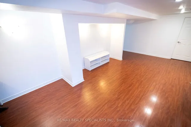 Additional image 33 of 11 Foxmere Rd