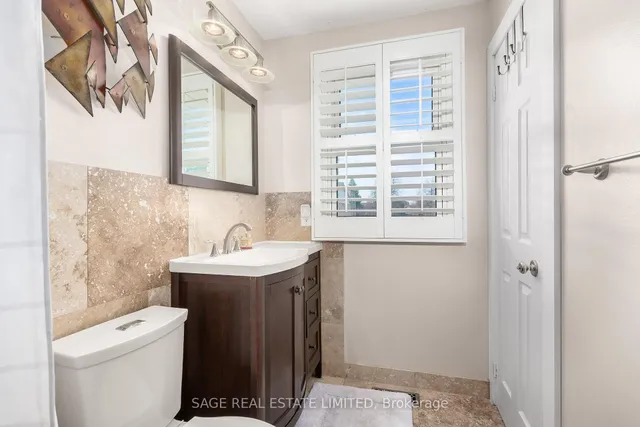 Additional image 36 of 385 The East Mall N/A Unit 6