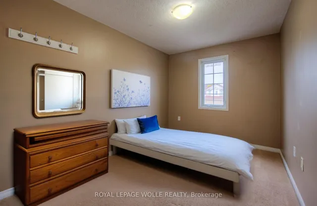 Additional image 10 of 30 Chantilly St