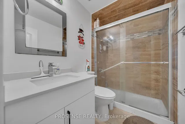 Additional image 40 of 2 Timbercove Rd