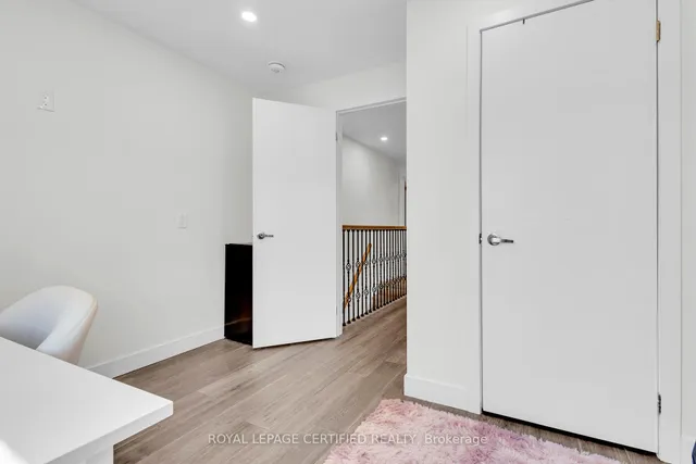 Additional image 17 of 34 Ward Ave