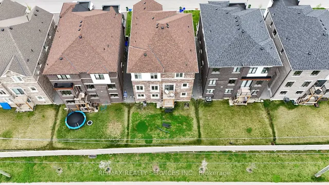 Additional image 47 of 229 Agro St