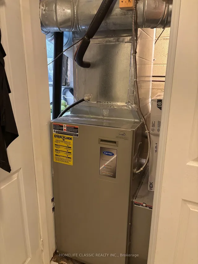 Additional image 39 of 326 Pleasant Ave