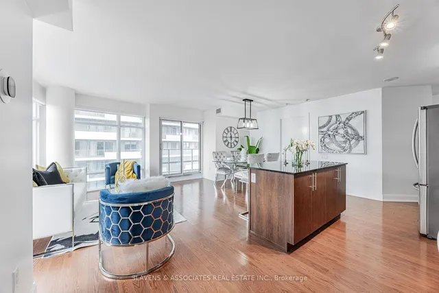 Additional image 10 of 2191 Yonge St Unit 2308