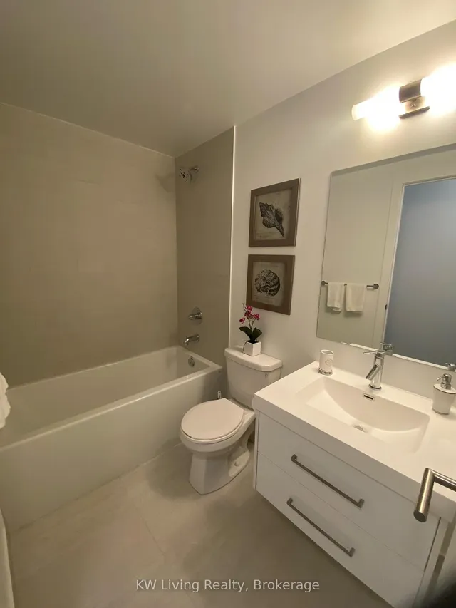 Additional image 10 of 403 Church St Unit 3105