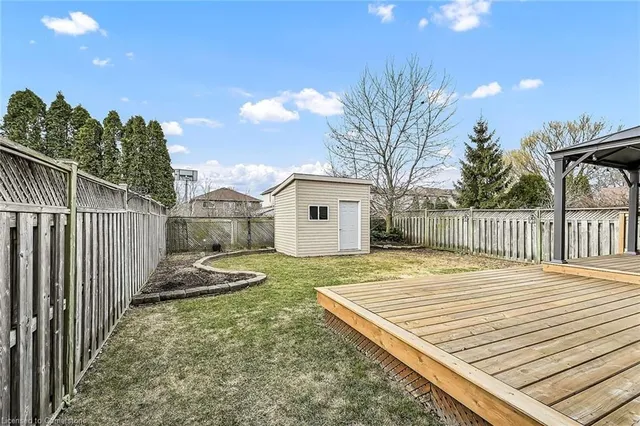 Additional image 39 of 58 Hillgarden Dr