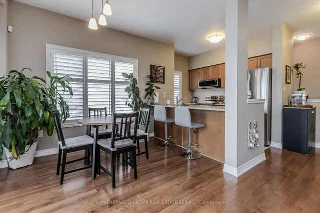 Additional image 18 of 1401 Plains Rd Unit 112